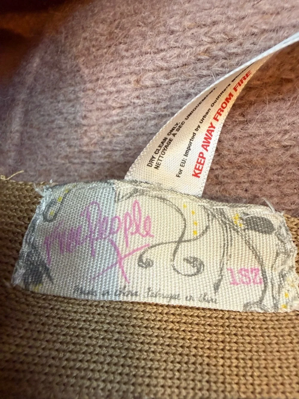 Free People Devon Wool Blend Bucket‎ Hat - NWT 🧢✨